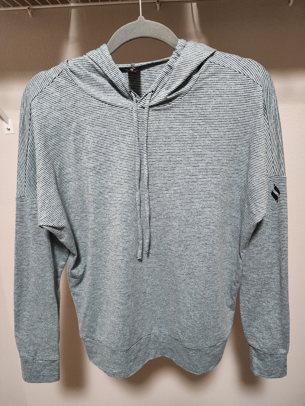 Light Blue Striped Hooded Pullover Sweatshirt